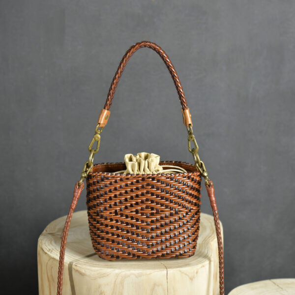 Weave Vintage Handbag